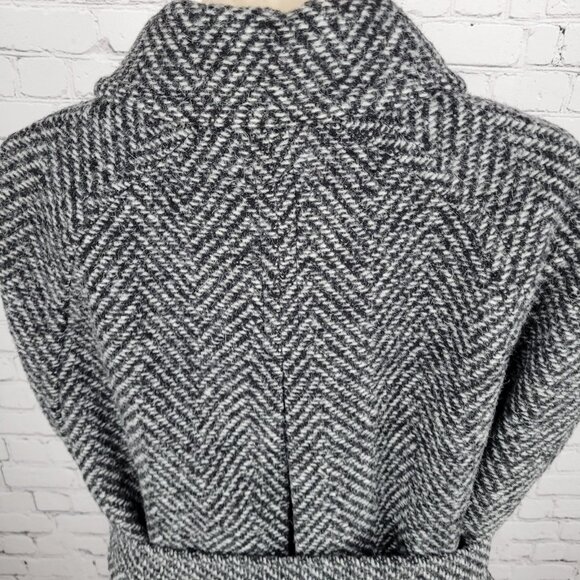 Draper James Black White Wool Blend Tweed Belted Sleeveless Cape Coat Size M/L - Picture 10 of 16